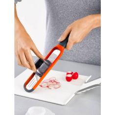 Joseph Joseph | Handi-Grate 2-in-1 Mini Grater and Slicer